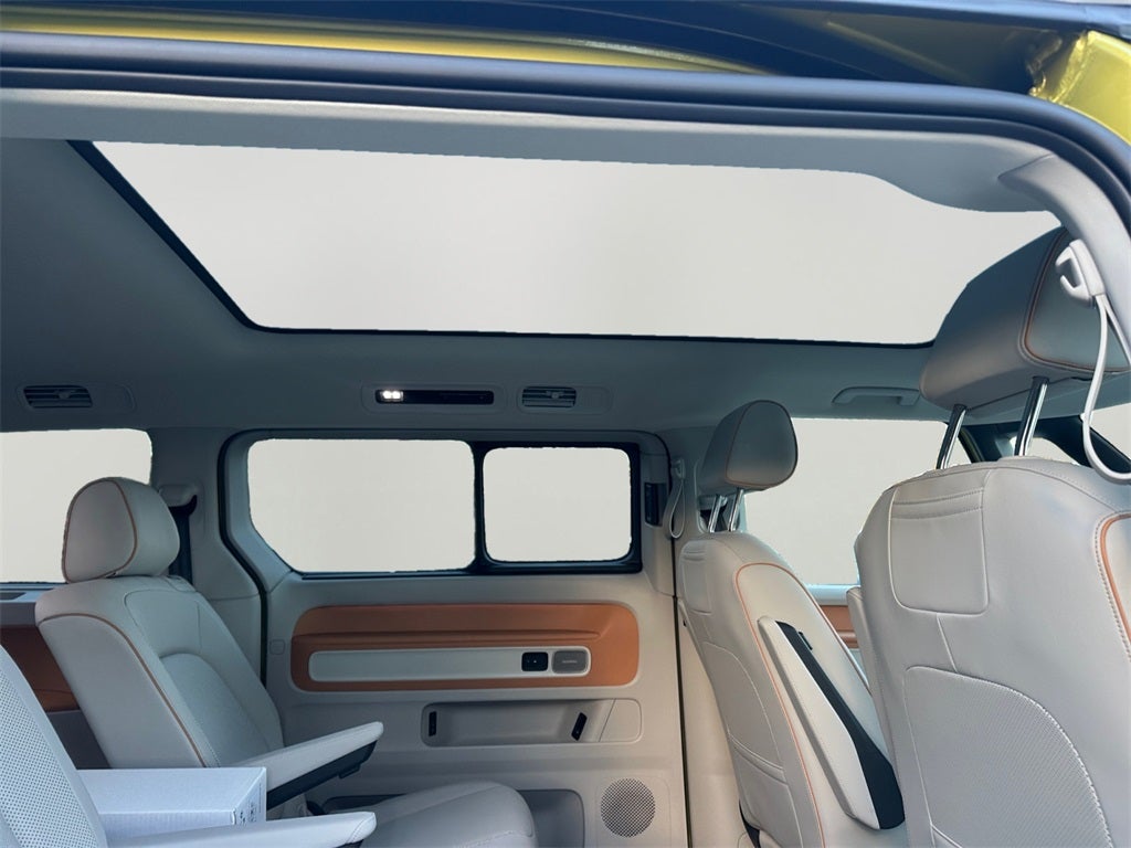 2025 Volkswagen ID. Buzz Pro S Plus