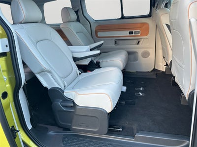 2025 Volkswagen ID. Buzz Pro S Plus