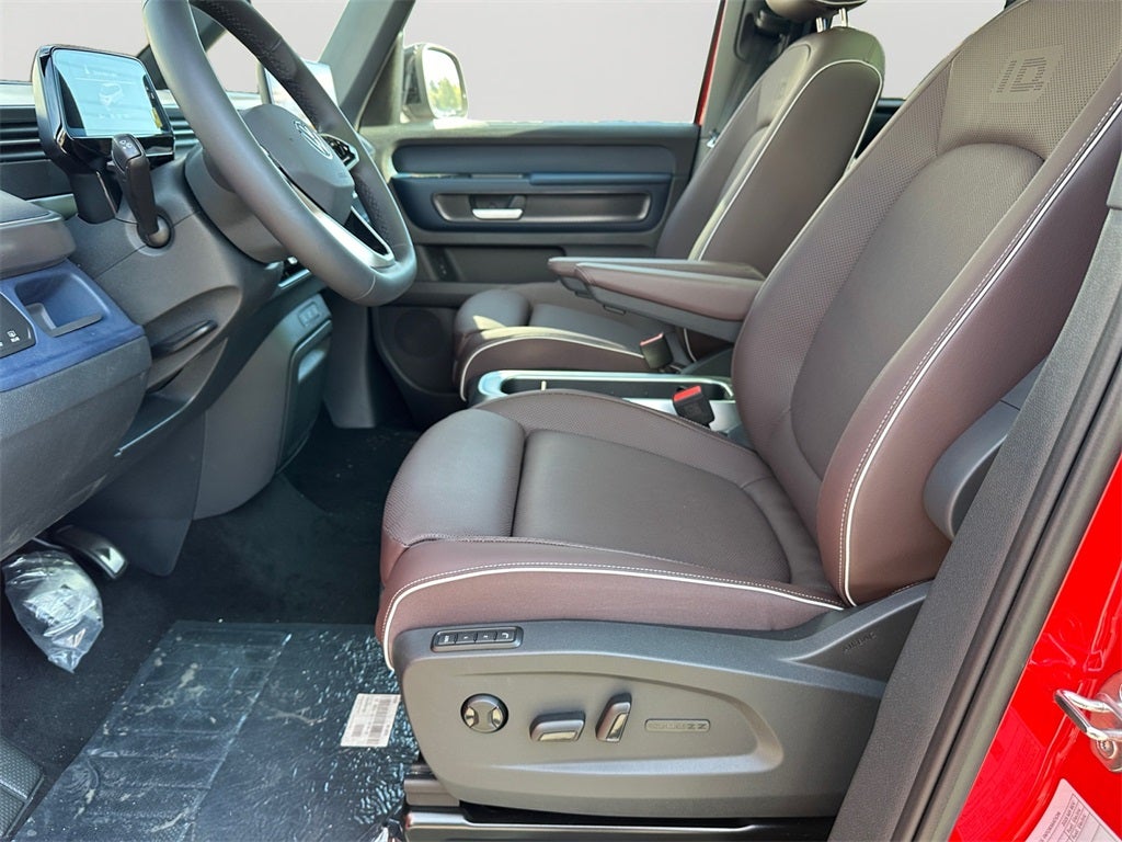 2025 Volkswagen ID. Buzz Pro S Plus