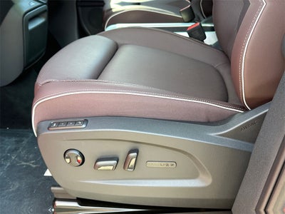 2025 Volkswagen ID. Buzz Pro S Plus