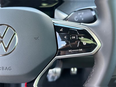 2025 Volkswagen ID. Buzz Pro S Plus