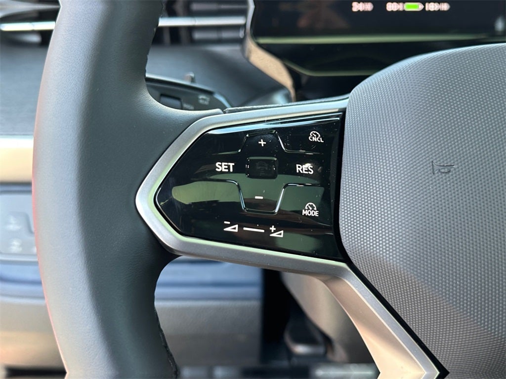 2025 Volkswagen ID. Buzz Pro S Plus