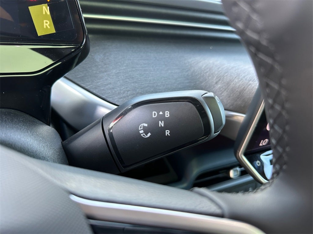 2025 Volkswagen ID. Buzz Pro S Plus