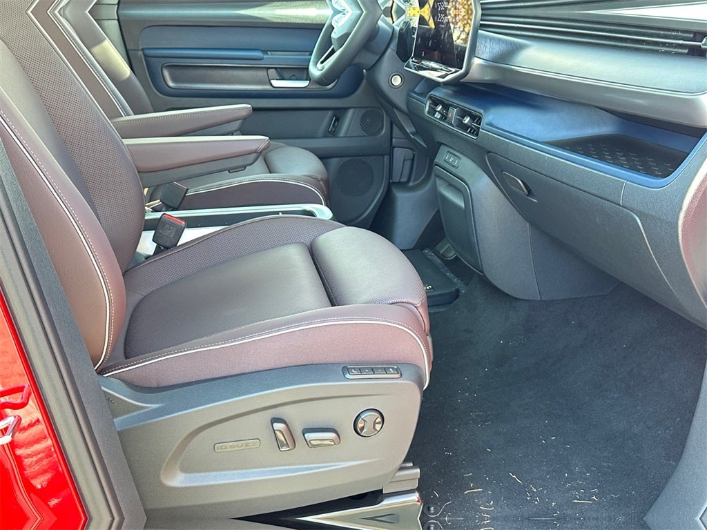 2025 Volkswagen ID. Buzz Pro S Plus