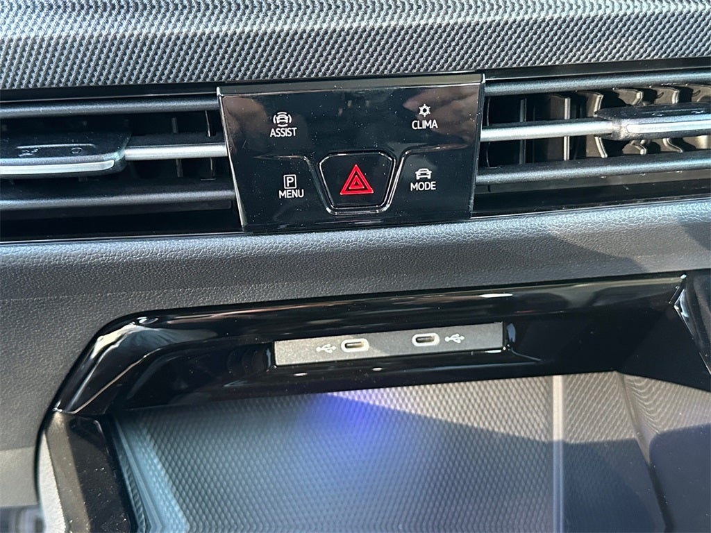 2025 Volkswagen Golf GTI Autobahn