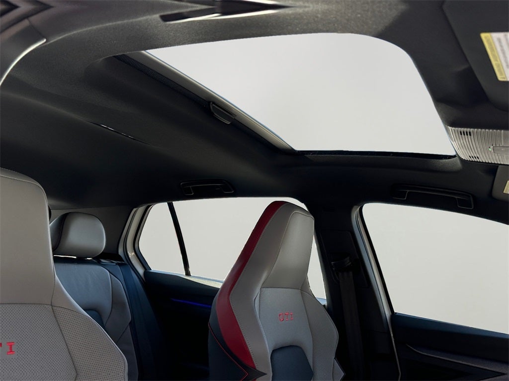 2025 Volkswagen Golf GTI Autobahn