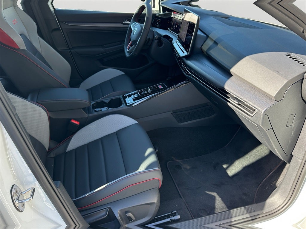 2025 Volkswagen Golf GTI Autobahn