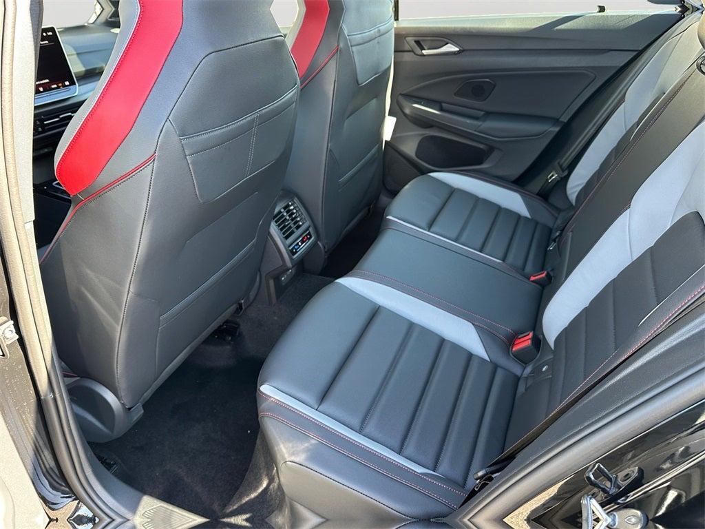 2026 Volkswagen Golf GTI Autobahn