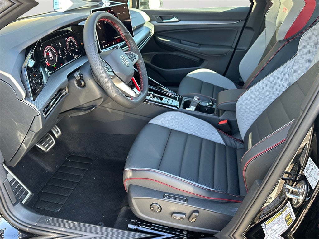 2026 Volkswagen Golf GTI Autobahn