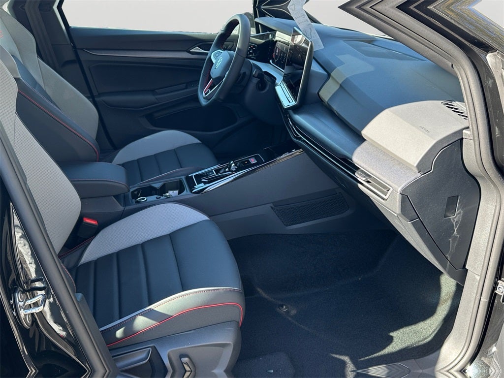 2026 Volkswagen Golf GTI Autobahn