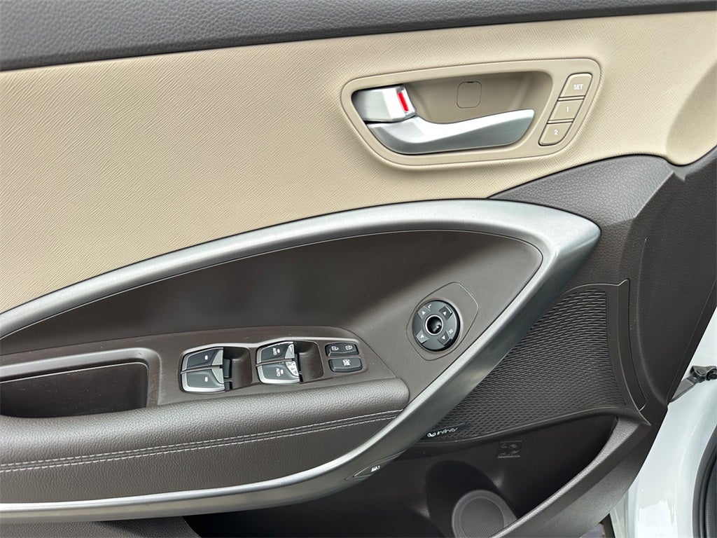 2017 Hyundai Santa Fe Sport 2.0T Ultimate