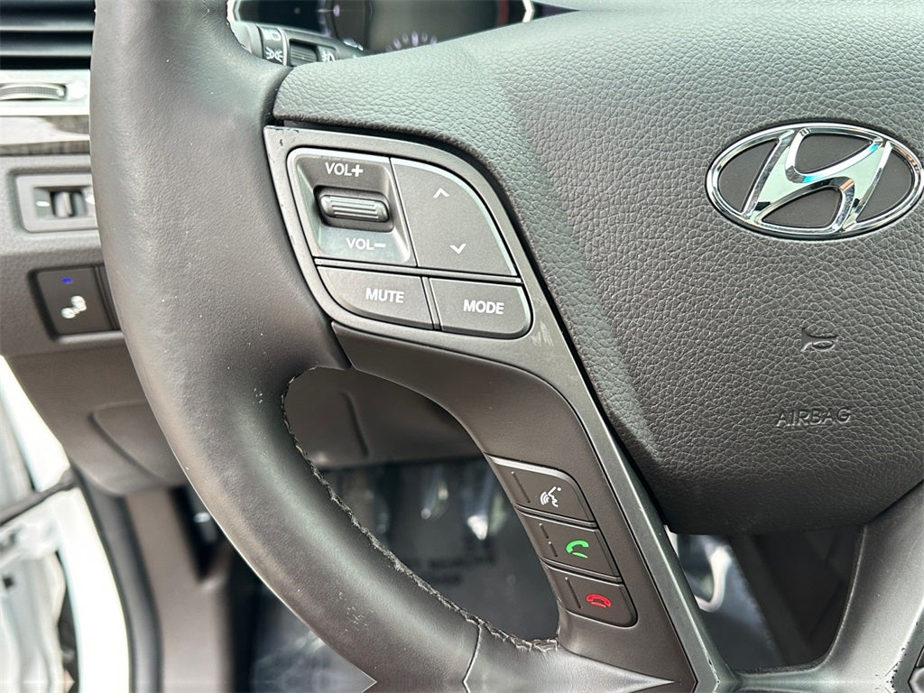 2017 Hyundai Santa Fe Sport 2.0T Ultimate