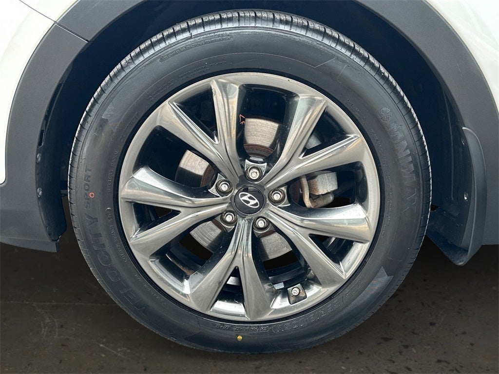 2017 Hyundai Santa Fe Sport 2.0T Ultimate