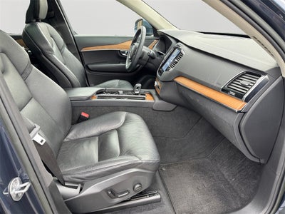 2023 Volvo XC90 B6 Plus 6-Seater