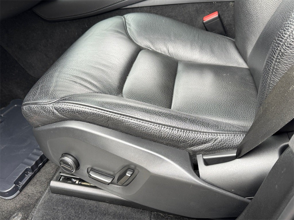 2023 Volvo XC90 B6 Plus 6-Seater