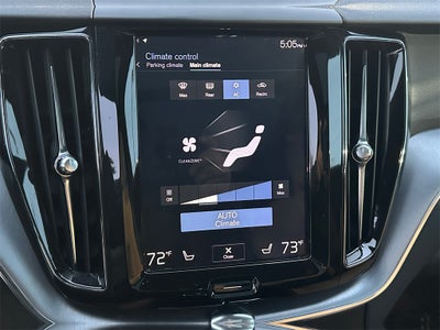 2020 Volvo XC60 T5 Momentum