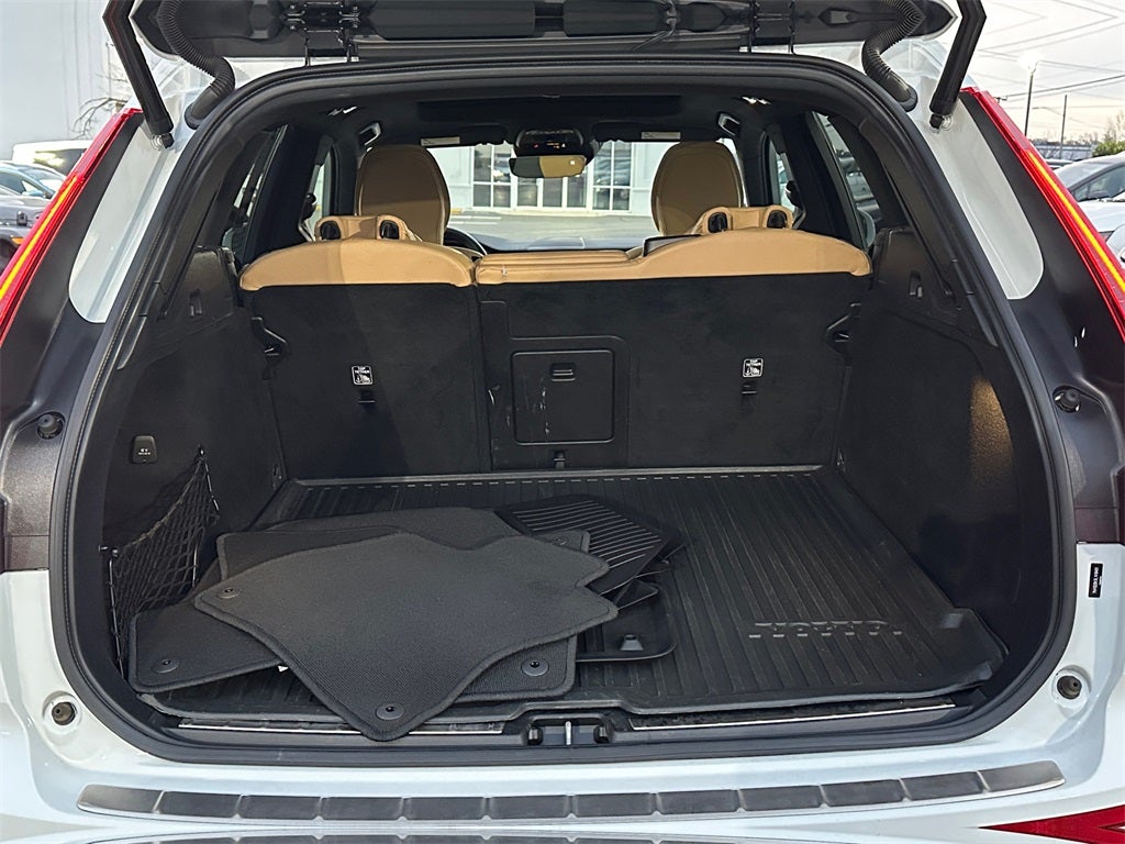 2020 Volvo XC60 T5 Momentum