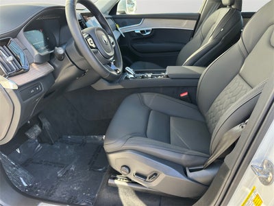 2025 Volvo XC90 Plug-In Hybrid T8 Plus 7 Passenger 2025.5