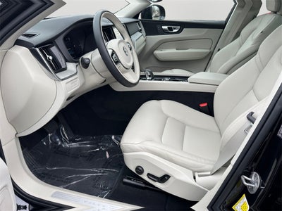 2025 Volvo XC60 Plug-In Hybrid T8 Plus