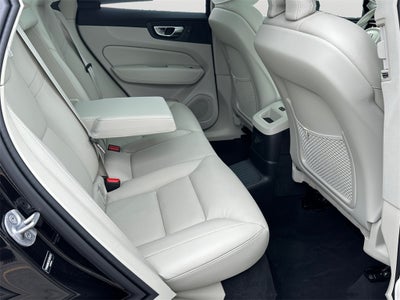 2025 Volvo XC60 Plug-In Hybrid T8 Plus