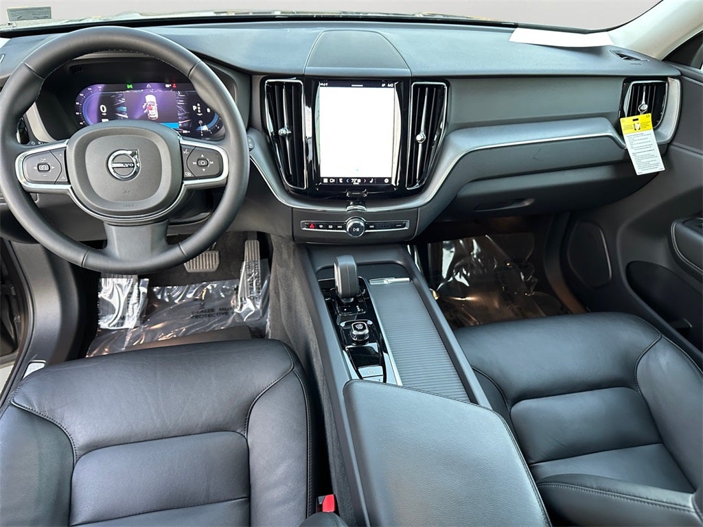 2023 Volvo XC60 B5 Core
