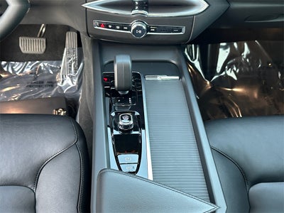 2023 Volvo XC60 B5 Core