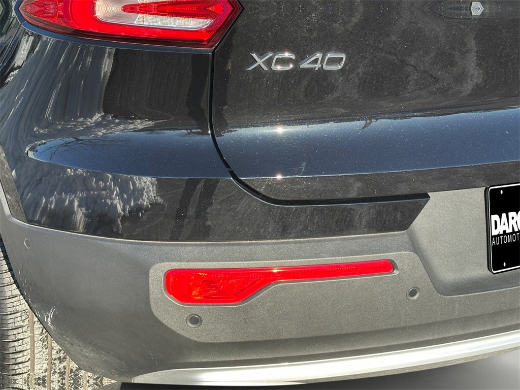 2025 Volvo XC40 B5 Ultra Bright Theme Volvo Certified Pre-Owned