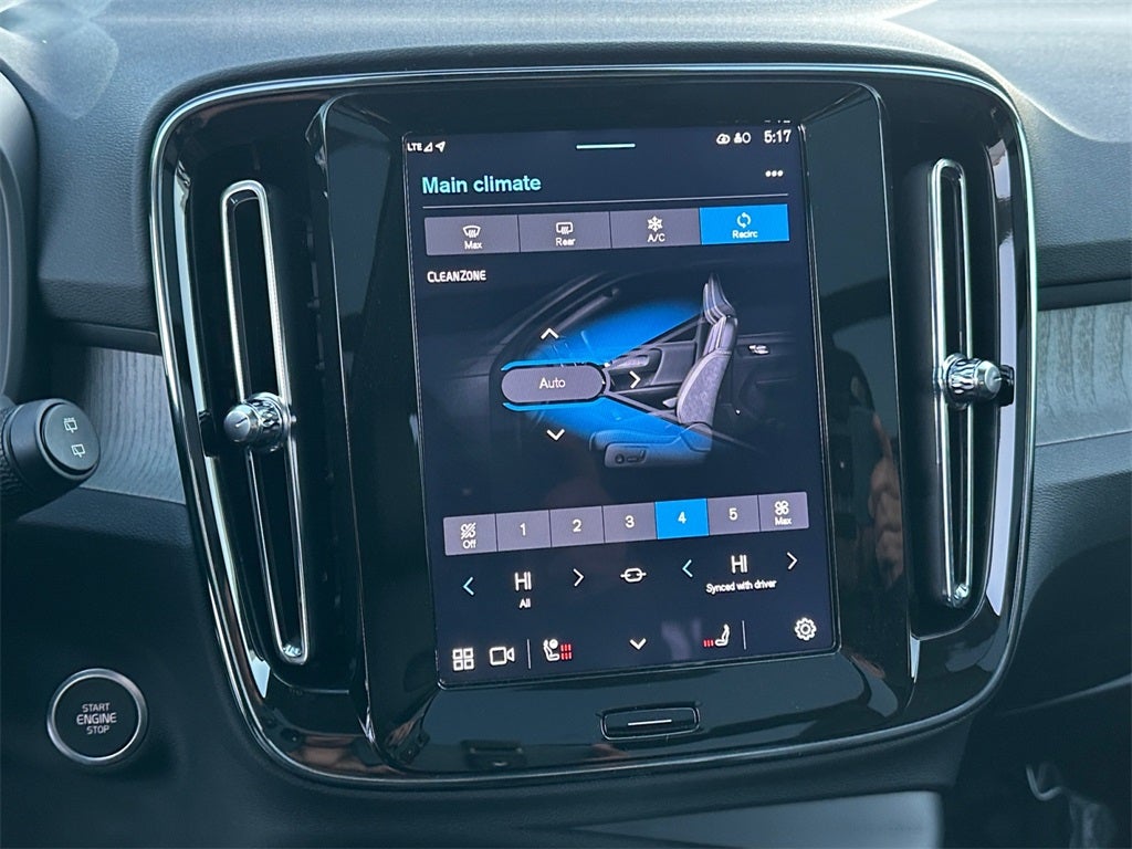 2025 Volvo XC40 B5 Core Volvo Certified Pre-Owned