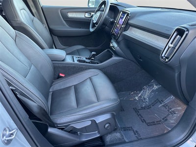 2025 Volvo XC40 B5 Core Volvo Certified Pre-Owned