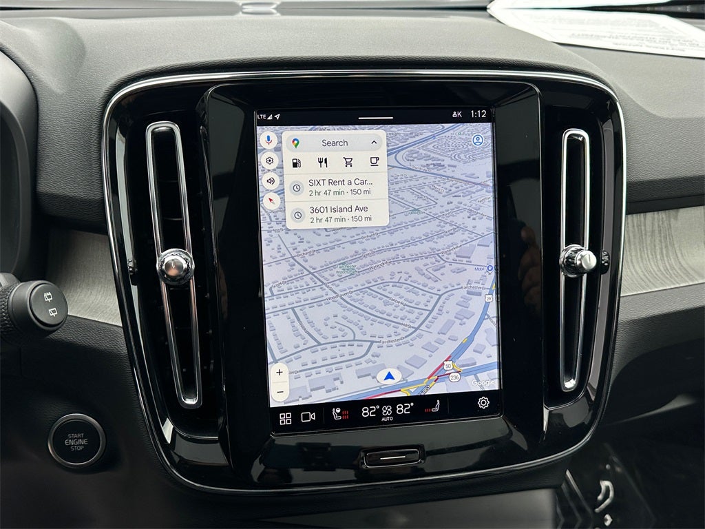 2025 Volvo XC40 B5 Core