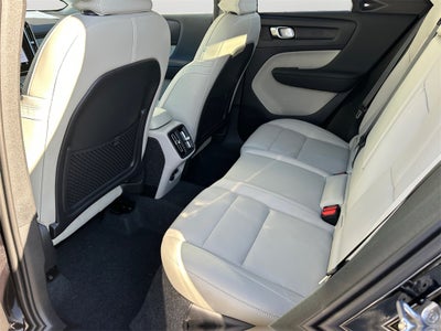 2025 Volvo XC40 B5 Ultra Dark Theme Volvo Certified Pre-Owned