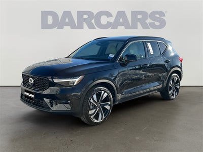 2025 Volvo XC40 B5 Ultra Dark Theme Volvo Certified Pre-Owned