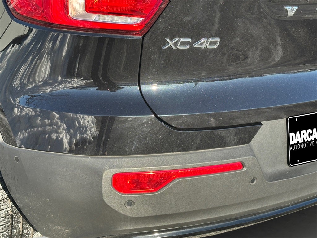 2025 Volvo XC40 B5 Ultra Dark Theme Volvo Certified Pre-Owned