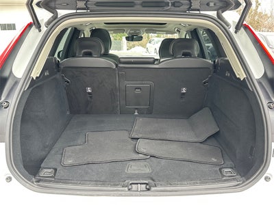 2025 Volvo XC60 B5 Core Volvo Certified Pre-Own